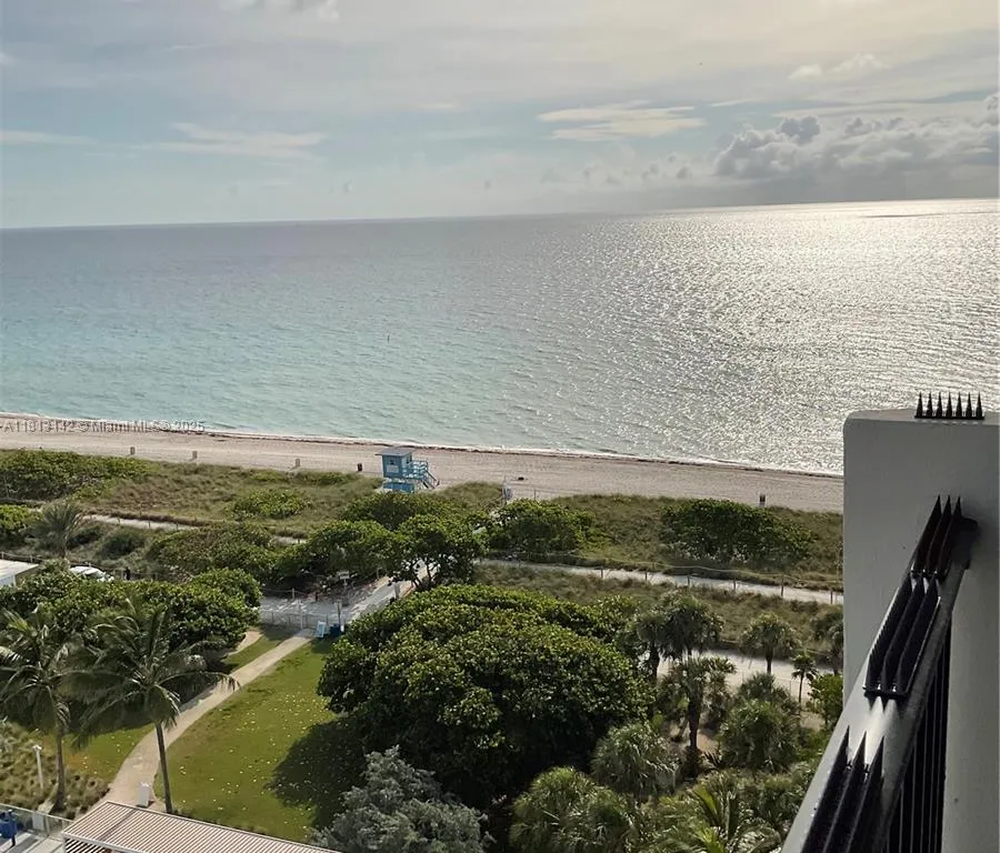 9273 Collins Ave # 1107, Surfside FL 33154
