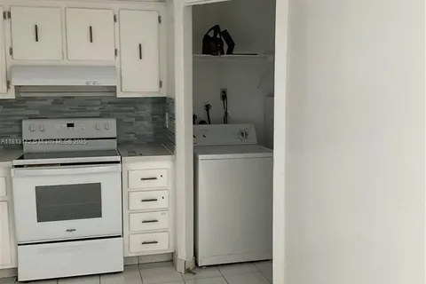 9273 Collins Ave # 1107, Surfside FL 33154