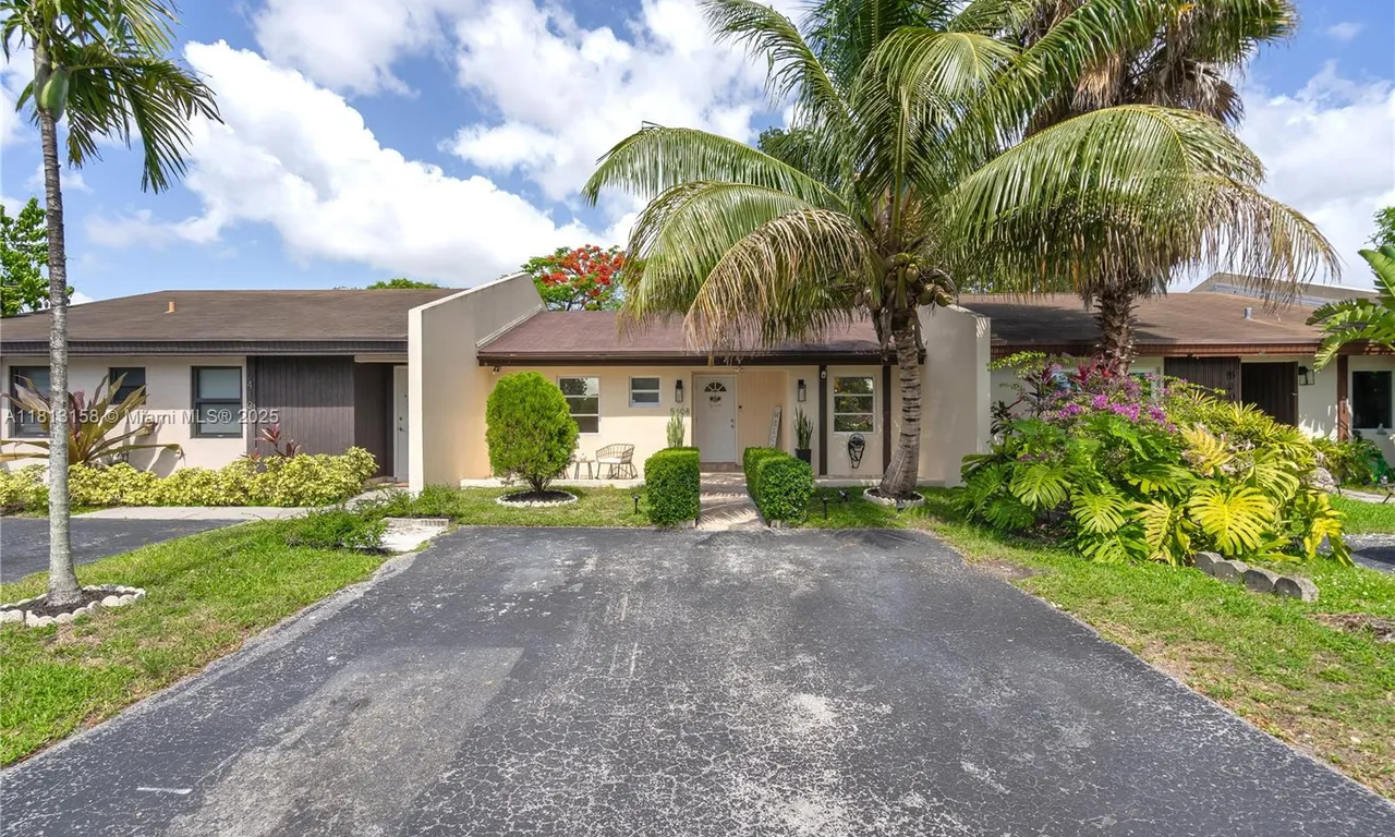 5408 SW 138th Ave, Miami FL 33175