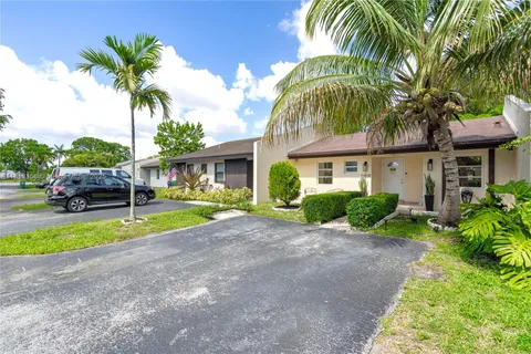 5408 SW 138th Ave, Miami FL 33175