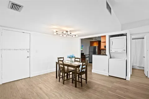 6451 N University Dr # 205, Tamarac FL 33321