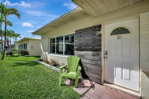 820 N Ocean Blvd # 10, Pompano Beach FL 33062