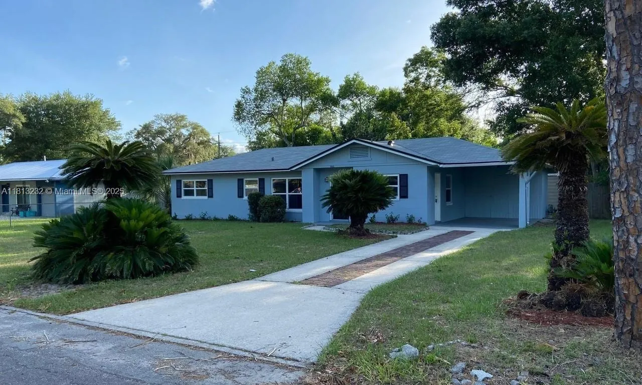 116 Crestwood Avenue, Palatka FL 32177