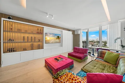 1500 Ocean Dr # 910, Miami Beach FL 33139
