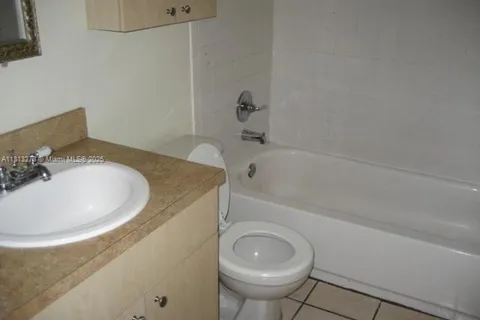 15328 SW 72 ST # 14, Miami FL 33193