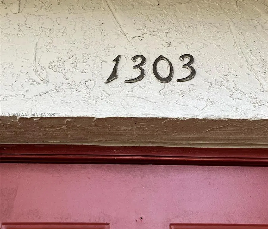 1303 Partridge Close # 69, Pompano Beach FL 33064