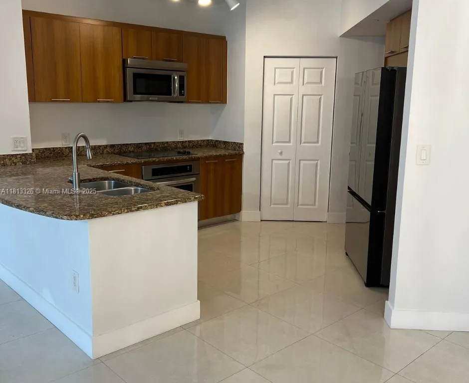 510 NW 84th Ave # 528, Plantation FL 33324