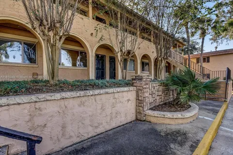 5375 Ortega Farms Boulevard # 309, Jacksonville FL 32210