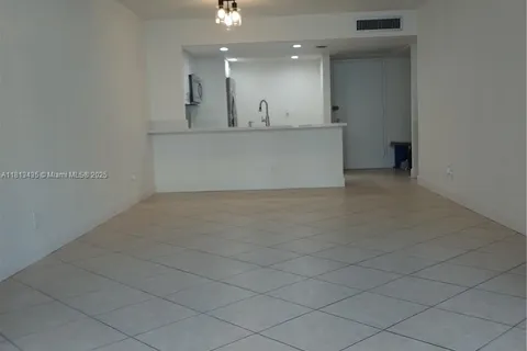 601 Three Islands Blvd # 110, Hallandale Beach FL 33009