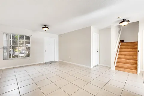 2053 SW 87th Ter, Miramar FL 33025