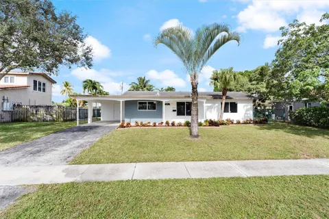 4331 NW 9th Ct, Coconut Creek FL 33066