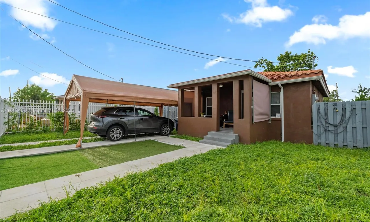 1883 NW 68th St # 1883, Miami FL 33147