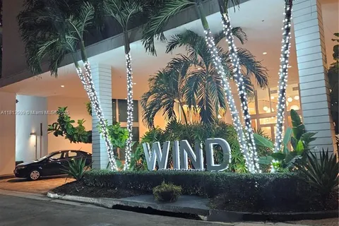 350 S Miami Ave # 2714, Miami FL 33130