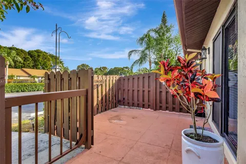 4864 Sable Pine Circle # A, West Palm Beach FL 33417