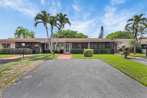 14386 Campanelli Dr, Delray Beach FL 33484
