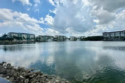 4640 NW 84th Ave # 41, Doral FL 33166