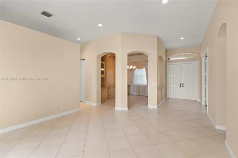 18659 SW 12th St # 0, Pembroke Pines FL 33029