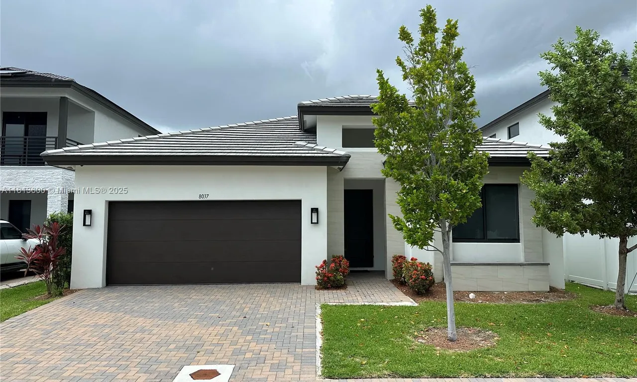 8037 NW 46th Ter # 0, Doral FL 33166