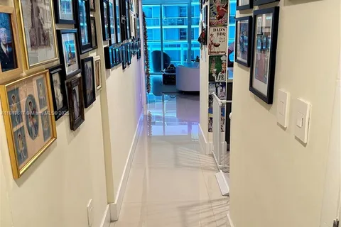 1800 N Bayshore # 2011, Miami FL 33132