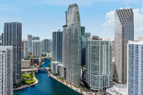 300 Biscayne Blvd Way # 1705, Miami FL 33131