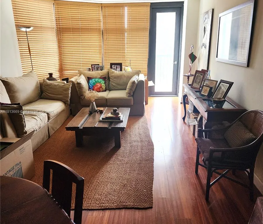 20100 W Country Club Dr # 508, Aventura FL 33180