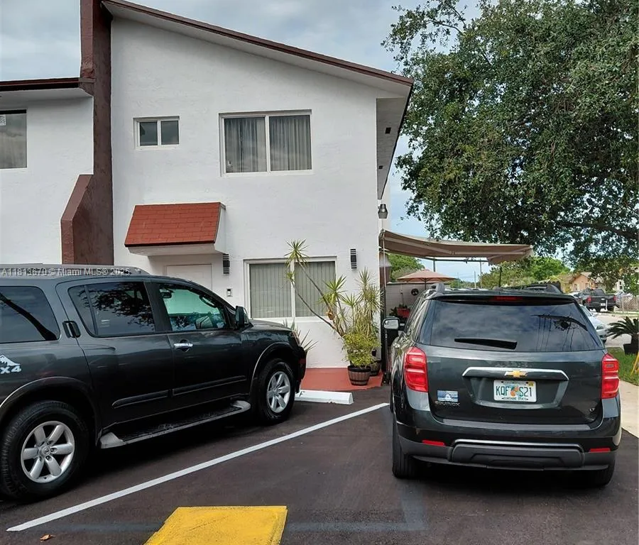 401 SW 109th Ave # 26, Sweetwater FL 33174