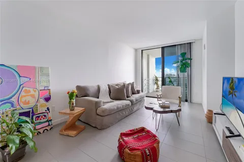 1600 NE 1st Ave # 1112, Miami FL 33132