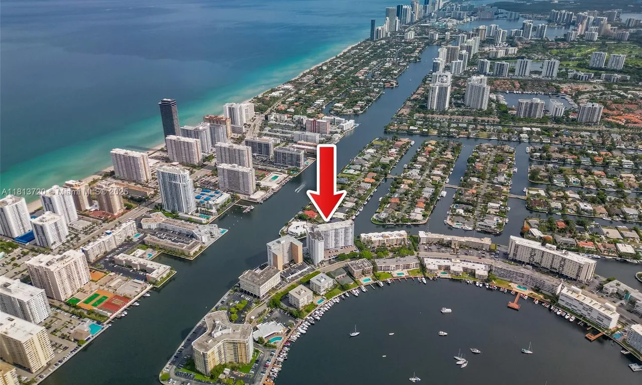 137 Golden Isles Dr # 1512, Hallandale Beach FL 33009