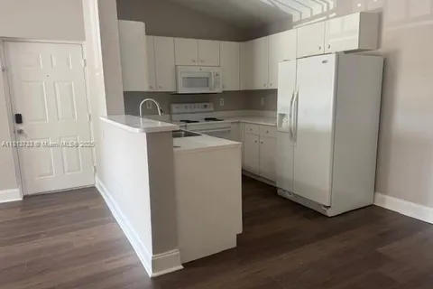 5580 NW 61st St # 623, Coconut Creek FL 33073