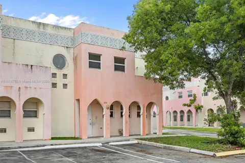 2756 NW 131st St, Opa-Locka FL 33054
