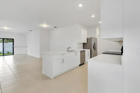 3050 Park Pl # 5838, Dania Beach FL 33312