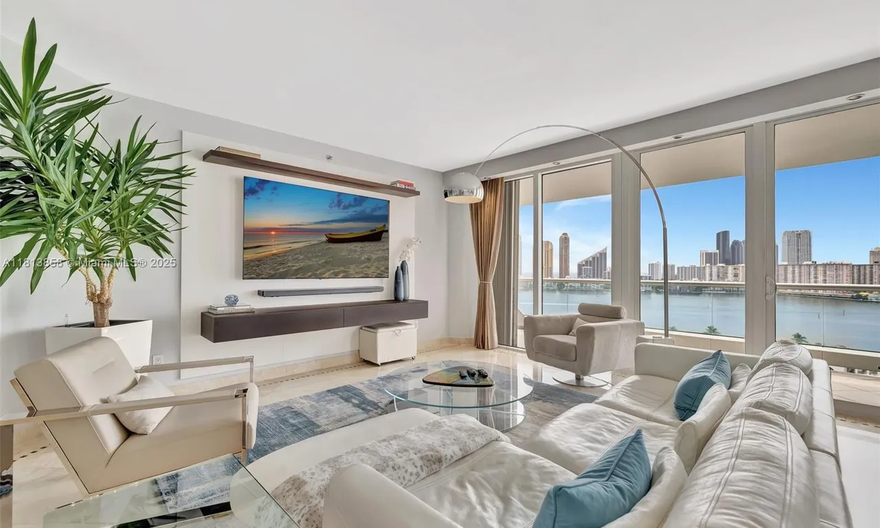 7000 Island Blvd # 1701, Aventura FL 33160