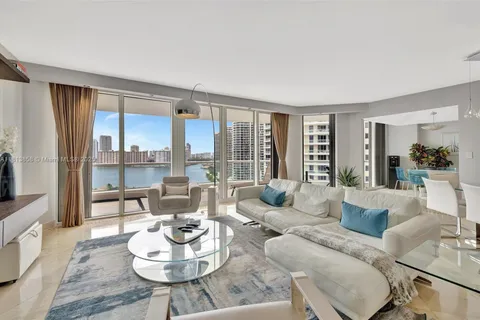 7000 Island Blvd # 1701, Aventura FL 33160