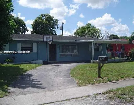 710 N 66th Ter, Hollywood FL 33024