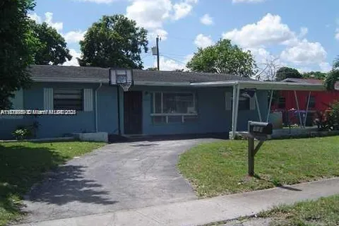 710 N 66th Ter, Hollywood FL 33024