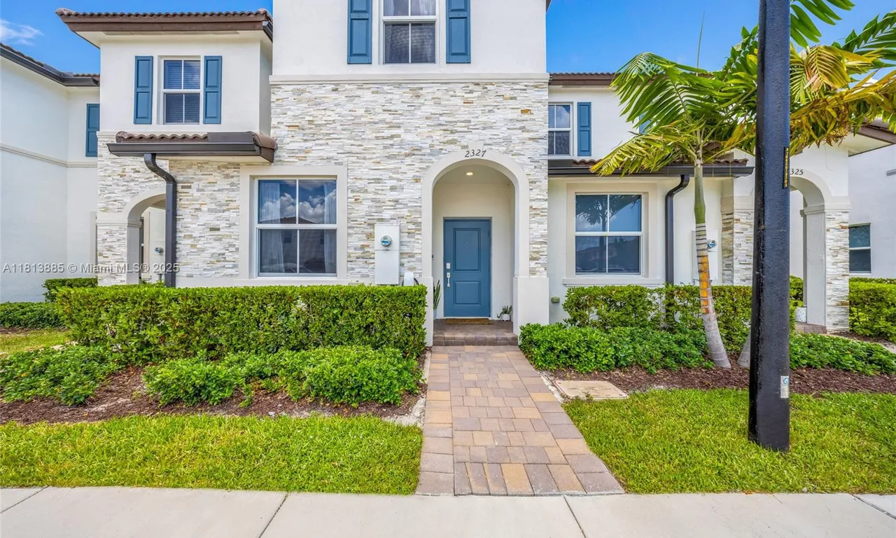2327 NW 122nd Ter # 2327, Miami FL 33167