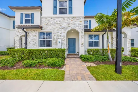 2327 NW 122nd Ter # 2327, Miami FL 33167