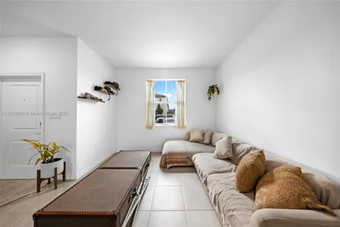 2327 NW 122nd Ter # 2327, Miami FL 33167