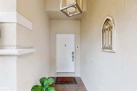 6861 NW 107th Ct # 6861, Doral FL 33178