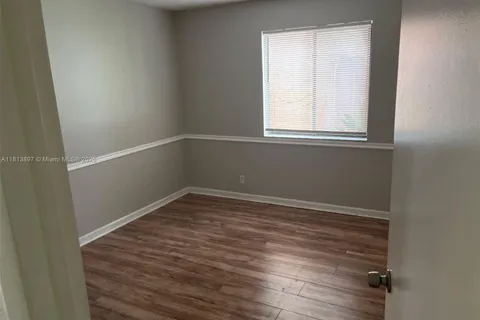 7606 SW 8th Ct, North Lauderdale FL 33068