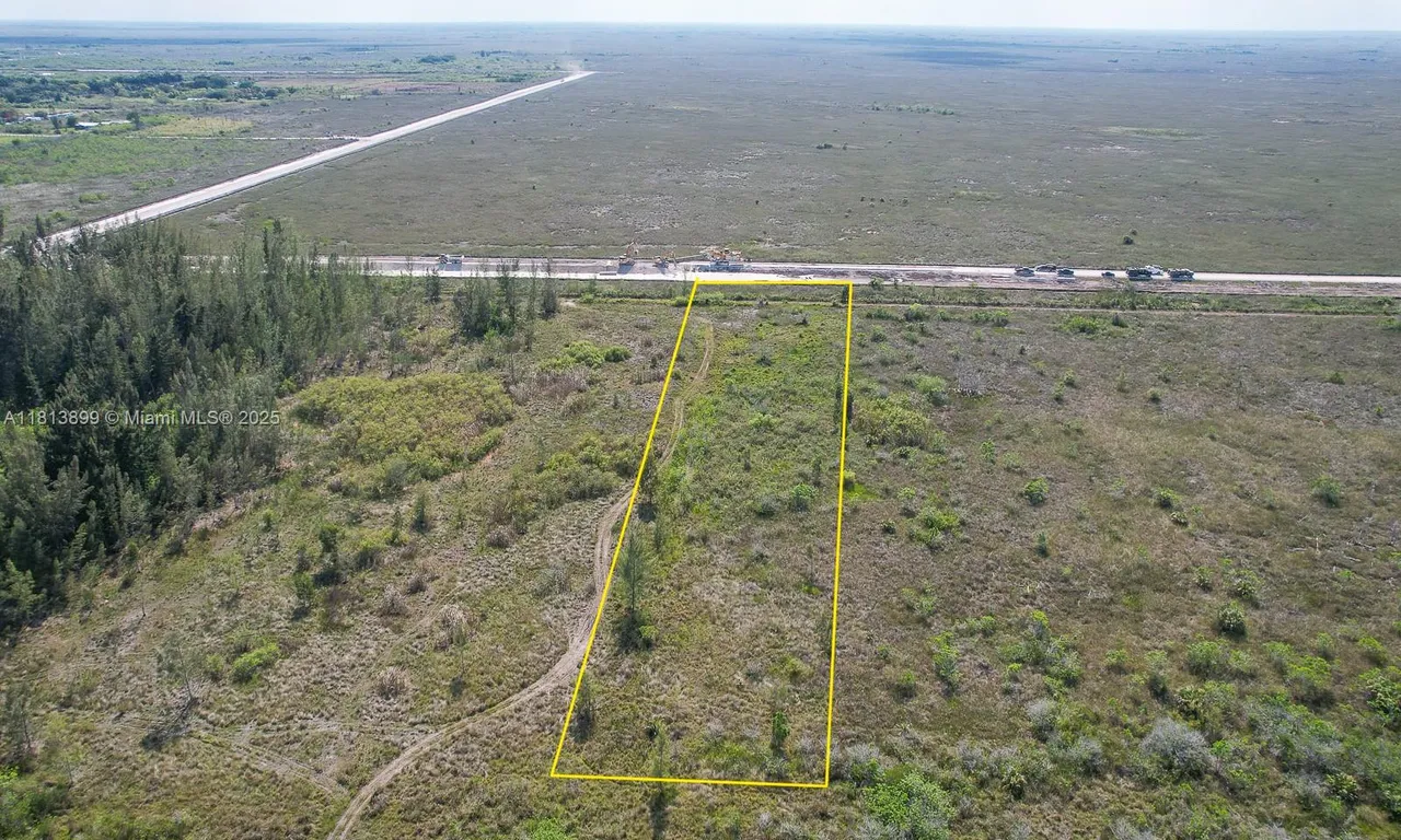11801 SW 197 ave, Miami FL 33196