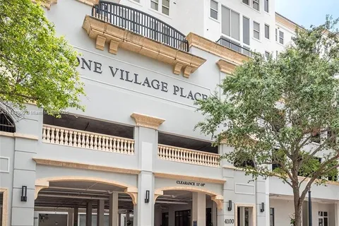 4100 Salzedo St # 912, Coral Gables FL 33146
