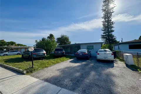 421 SW 31st Ave, Fort Lauderdale FL 33312