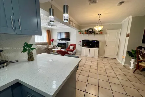 421 SW 31st Ave, Fort Lauderdale FL 33312