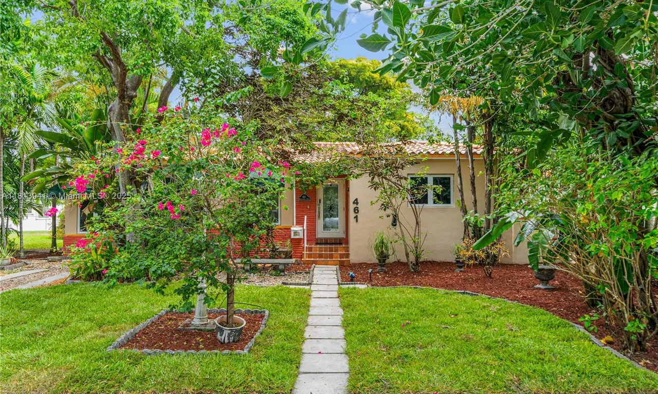461 Morningside Dr, Miami Springs FL 33166