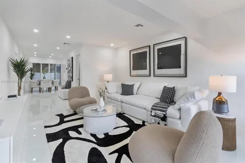 668 Lindell Blvd, Delray Beach FL 33444