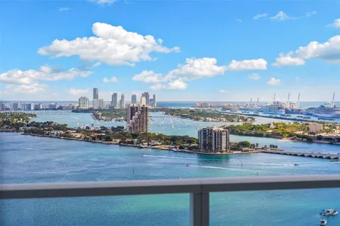 2020 N Bayshore Dr # 3507, Miami FL 33137