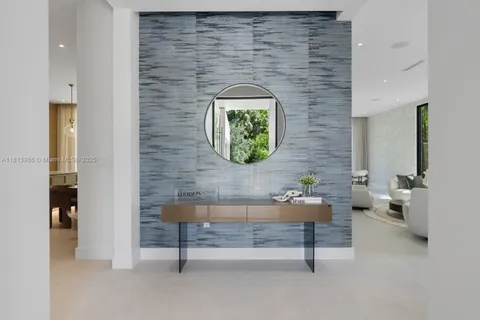 4010 Park Ave, Miami FL 33133