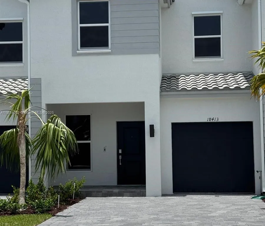 18413 SW 1st St, Pembroke Pines FL 33029