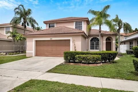 495 SW 183rd Way, Pembroke Pines FL 33029